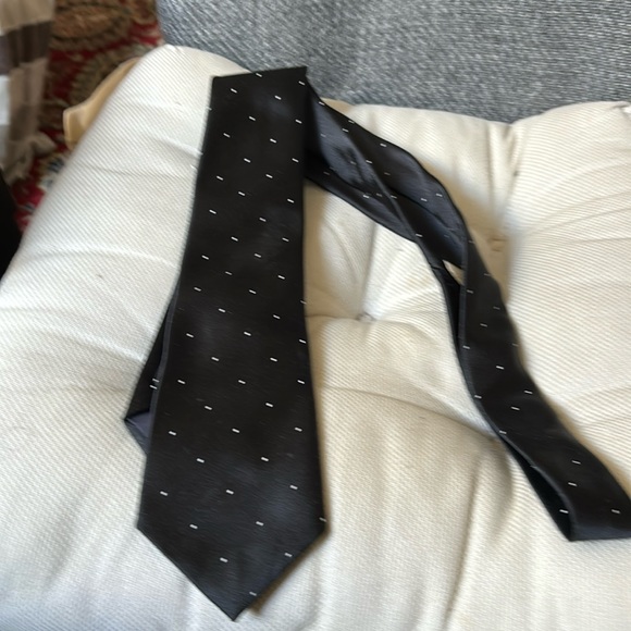 Men’s neckties - Picture 1 of 3